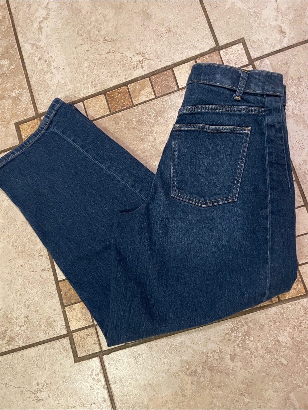 EUC SPANX dark wash denim barrel jeans, size M